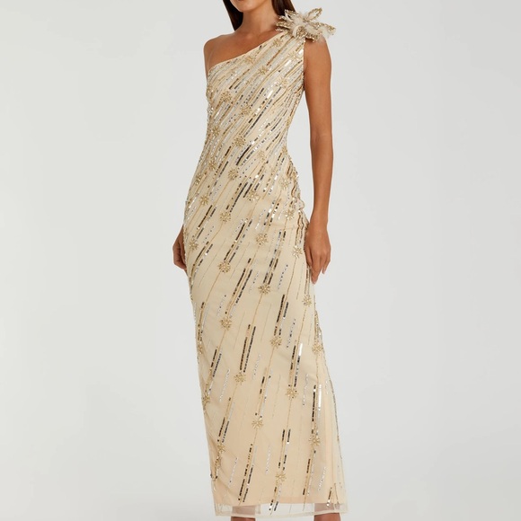 NEW MAC DUGGAL Gold Embellished One Shoulder Prom Gown Dress Size 10 - Picture 1 of 3